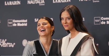 Cayetana Rivera, a la izquierda, y Victoria Federica, en la Gala de San Isidro.