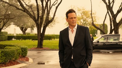 Vince Vaughn, en el primer episodio de 'Mono malo', en una imagen cedida por Apple TV+.