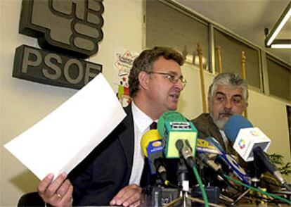 Jesús Caldera, durante su comparecencia hoy ante los medios.