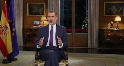 Felipe VI, este lunes durante el discurso de Navidad en el Palacio de La Zarzuela.