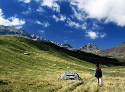 Senderismo en el valle altoaragonenses de Echo (Huesca).