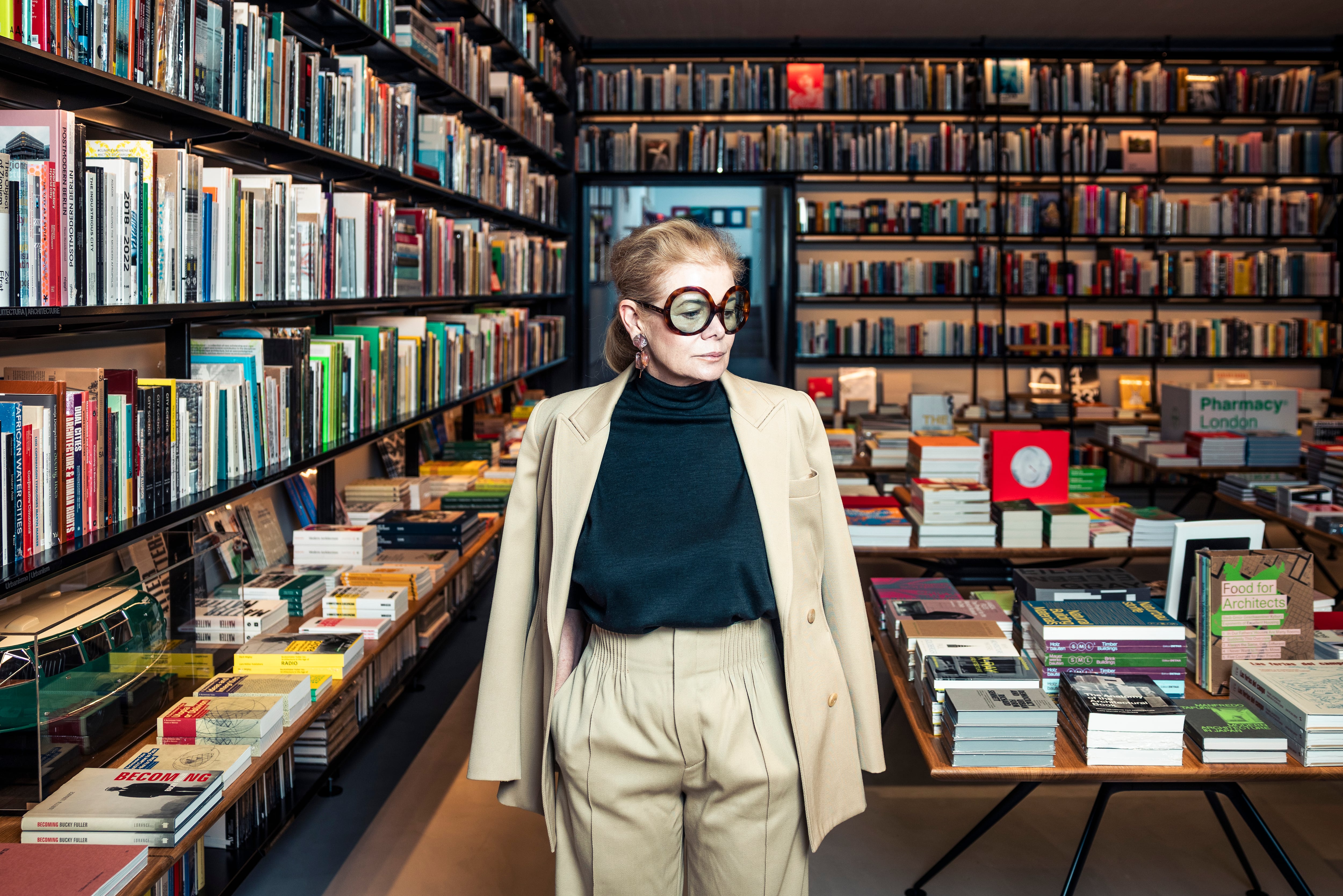 Elena Foster, en el nuevo espacio de la editorial Ivorypress, que cumple 30 años, en Madrid.