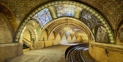 La antigua estación de metro del Ayuntamiento (City Hall), en Nueva York, con las bóvedas de Rafael Guastavino, que fue inaugurada en 1904.