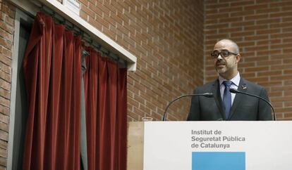 El conseller Miquel Buch en la inauguració del curs de l'Escola de Mossos.