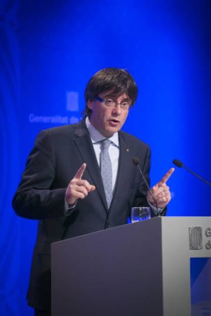 Conferencia de prensa del presidente de la Generalitat de Catalunya, Carles Puigdemont, sobre los 100 dias de gobierno.