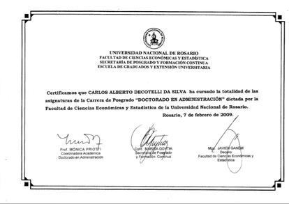 Certificado apresentado pelo MEC.