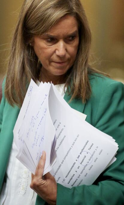 Intervención de Ana Mato en la sesión de control al Ejecutivo en la que acusó al PSOE de utilizar el ébola de forma 'miserable'. El 15 de octubre de 2014