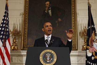 Obama durante la comparecencia ayer ante los medios en Washington.