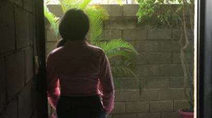 Una imagen de archivo de una mujer que enfrenta cargos penales en Honduras por haber sufrido un aborto terapéutico.