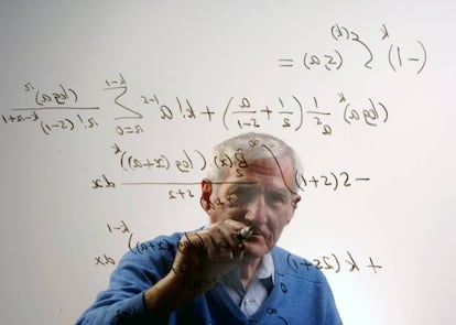 El matemático Tom M. Apostol