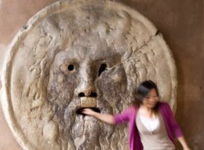 La Bocca della Verità, en el pórtico de la iglesia de Santa Maria in Cosmedin.