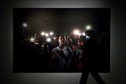 La foto ganadora de la edición de este año de los World Press Photo en la muestra del CCCB de Barcelona.