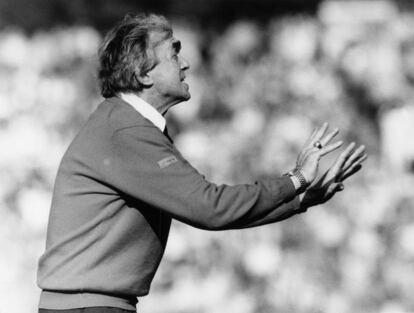 Ernst Happel, durante un partido en 1992.