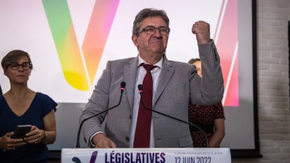 Jean-Luc Mélenchon, en la sede de su partido, en París, tras conocer los resultados de la primera vuelta de este domingo.