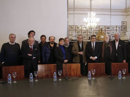 Fundadores de la plataforma Seguir creando, en una reunión con Patxi López.