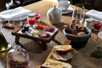 Detalle del desayuno del Molino de Alcuneza Relais & Châteaux, en Alcuneza, Guadalajara. Imagen proporcionada por el establecimiento.