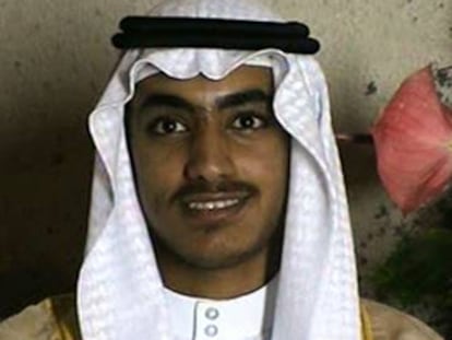 Hamza bin Laden, en su boda, en una imagen recogida por la CIA.