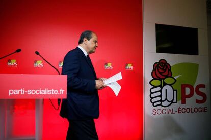 El primer secretario del PS, Jean-Christophe Cambadelis, tras anunciar su dimisi&oacute;n
