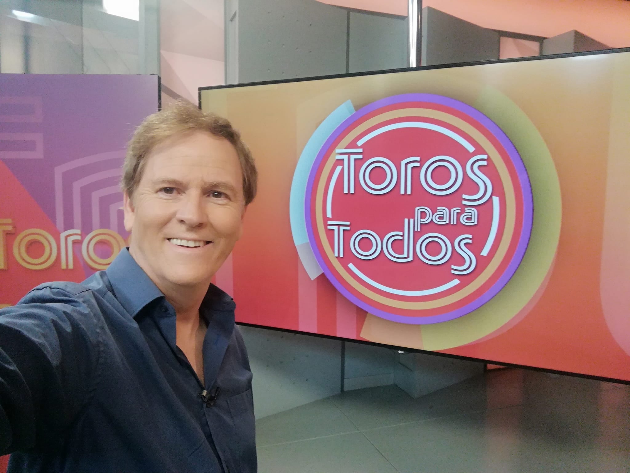 Enrique Romero, responsable de la información taurina en Canal Sur TV.