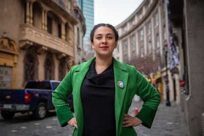 La diputada del Partido Comunista, Karol Cariola, en agosto de 2022.