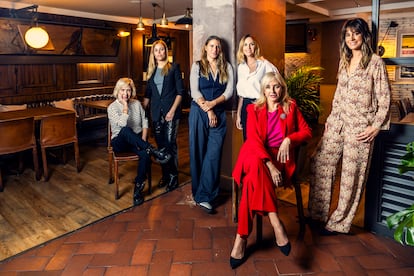 Beatriz Álvarez, María Zaplana, Candela Arroyo, Elena Delgado, Mariola Orellana e Isabel Jiménez, las seis socias de La Cantina del Ateneo