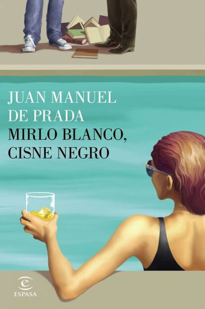 o creo que Juan Manuel de Prada (Baracaldo, 1970) requiera de una faja como le han puesto a Mirlo blanco, cisne negro, pues la novela —interesante y discutida, que no deja indiferente a nadie— ni es un ajuste de cuentas “conmigo mismo” ni tampoco “con el mundo editorial”. Esta historia de un joven novelista que, recién instalado en Madrid, conoce a un viejo escritor, es algo más, o algo menos, que un ajuste de cuentas. Y lo es en el estilo Prada sin alcanzar a Henry James —tan citado, de ahí el titulillo escogido para esta reseña—. A cada uno lo suyo. Dejemos a un lado los mandobles que da a diestro —no sé si a siniestro— contra escritores caricaturizados, fácilmente reconocibles, de esta república de las letras en las que él brotó en los años noventa como una de las grandes esperanzas blancas, de las que no se salvan suplementos —como este— y críticos miramelindos y eunucos —literal—. Por JAVIER GOÑI