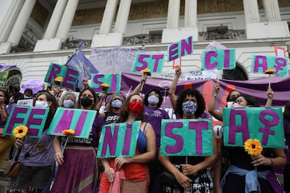 Protesto por justiça para vítimas de estupro e feminicídio no Rio de Janeiro, em novembro de 2020.