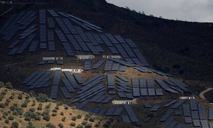 Huerto solar gigante en Totalán, Málaga