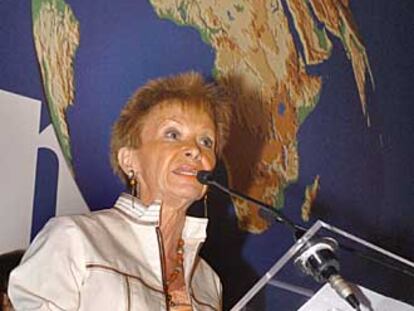 La vicepresidenta primera del Gobierno, María Teresa Fernández de la Vega durante el acto de presentación del Plan África 2006-2008