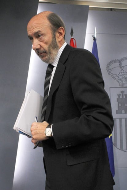 Pérez Rubalcaba, ayer tras el Consejo de Ministros.