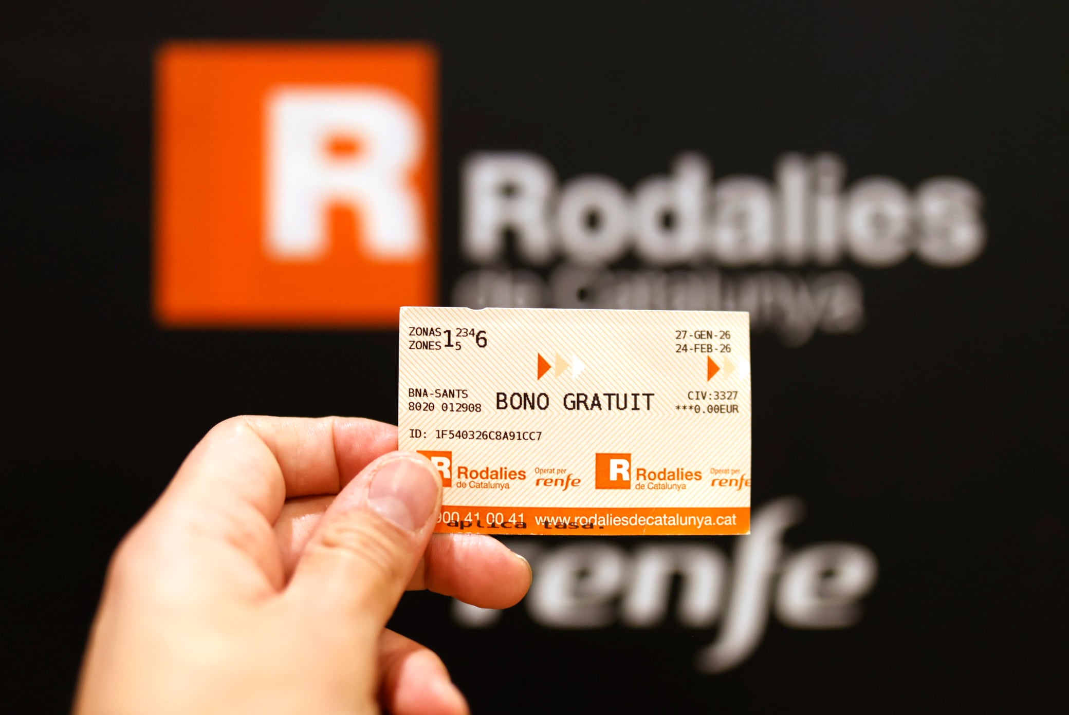 Dvd 1303 (27-01-26). Ambiente en la estación de Sants de Barcelona. 