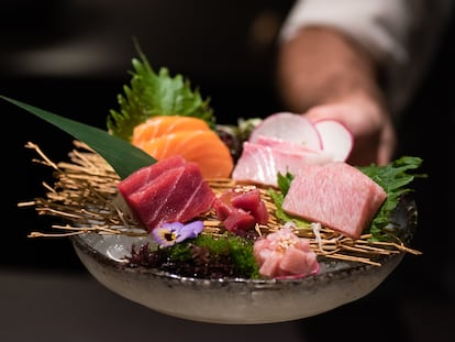 Surtido de sashimi, de Ta-Kumi, en una imagen proporcionada por el restaurante.