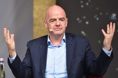 El presidente de la FIFA, Gianni Infantino, en Budapest este lunes.