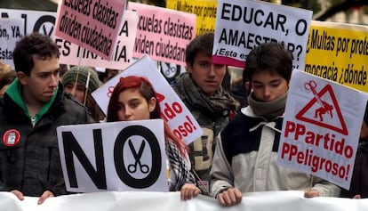 Manifestación de estudiantes ante el Ministerio de Educación este curso.