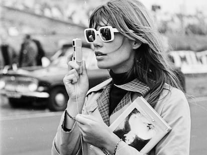 De la rosa de Chloé a los vinos infames: 5 planes para el Día del Libro