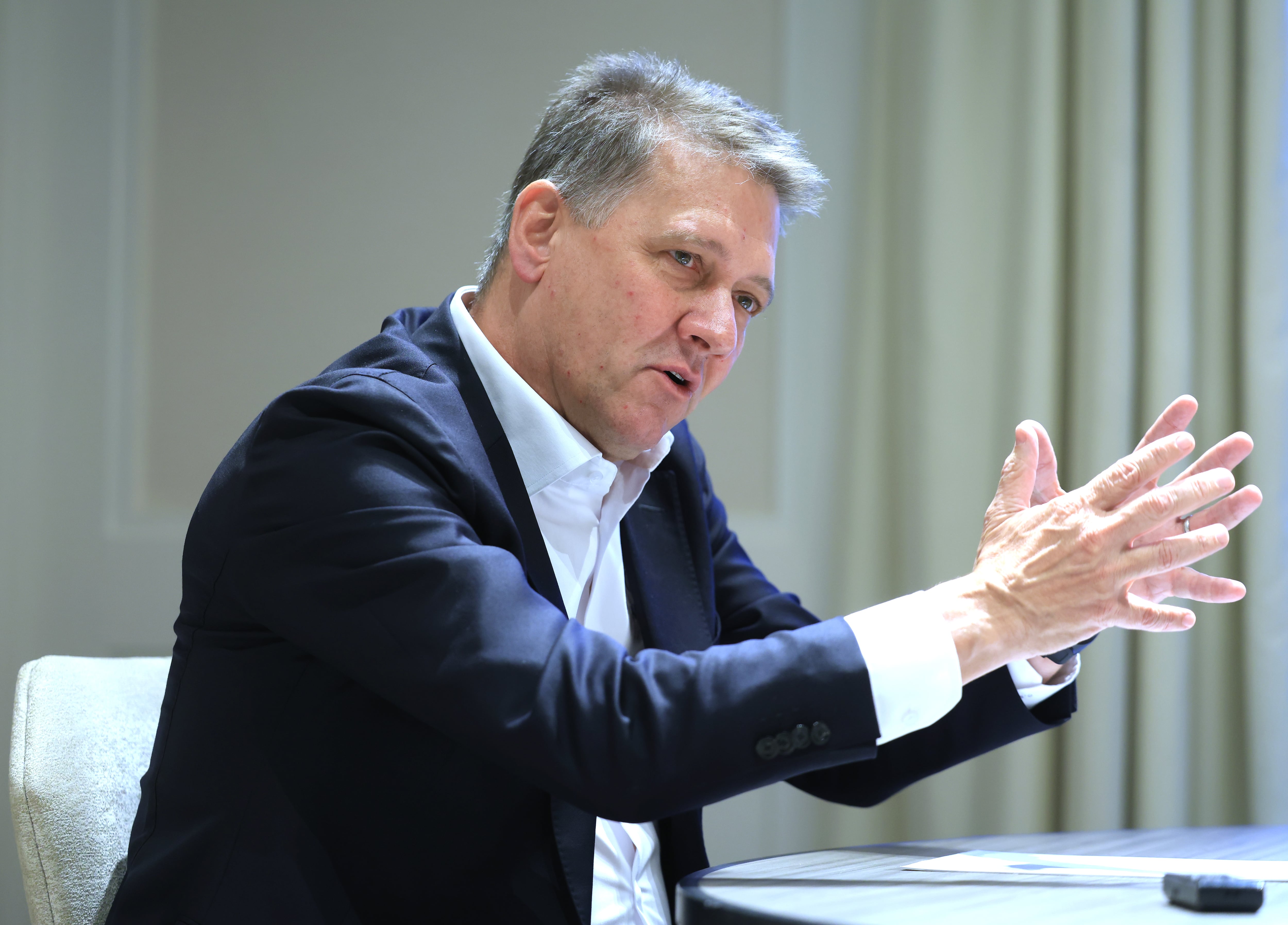 El presidente de Audi, Gernot Döllner, en un momento de su entrevista con EL PAÍS.