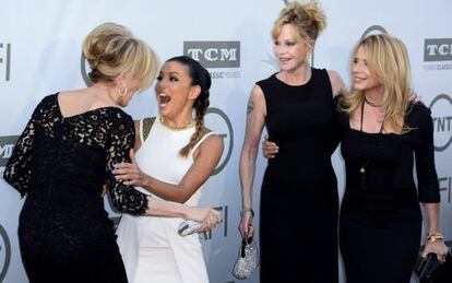 Desde la izquierda, las actrices Felicity Huffman, Eva Longoria, Melanie Griffith y Patricia Arquette, en el homenaje a Jane Fonda el pasado jueves. 