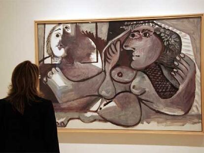 <i>Desnudo tumbado con corona de flores</i> (1970), de Picasso, procedente de una colección particular.