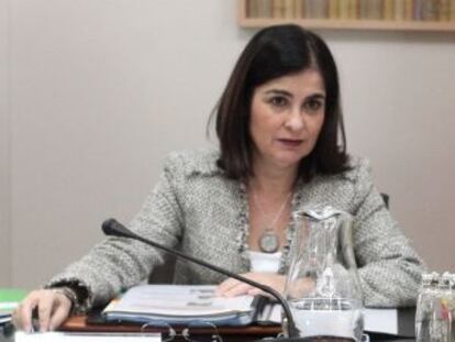 La ministra de Política Territorial, Carolina Darias, anuncia una nueva ley que desarrollará el Estatuto Básico del Empleado Público y aboga por conseguir plantillas  suficientes 