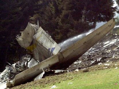 Un avi&oacute;n militar ucranio Yakolev 42 en el que regresaban de Afganist&aacute;n 62 militares Espa&ntilde;oles de Afganist&aacute;n.