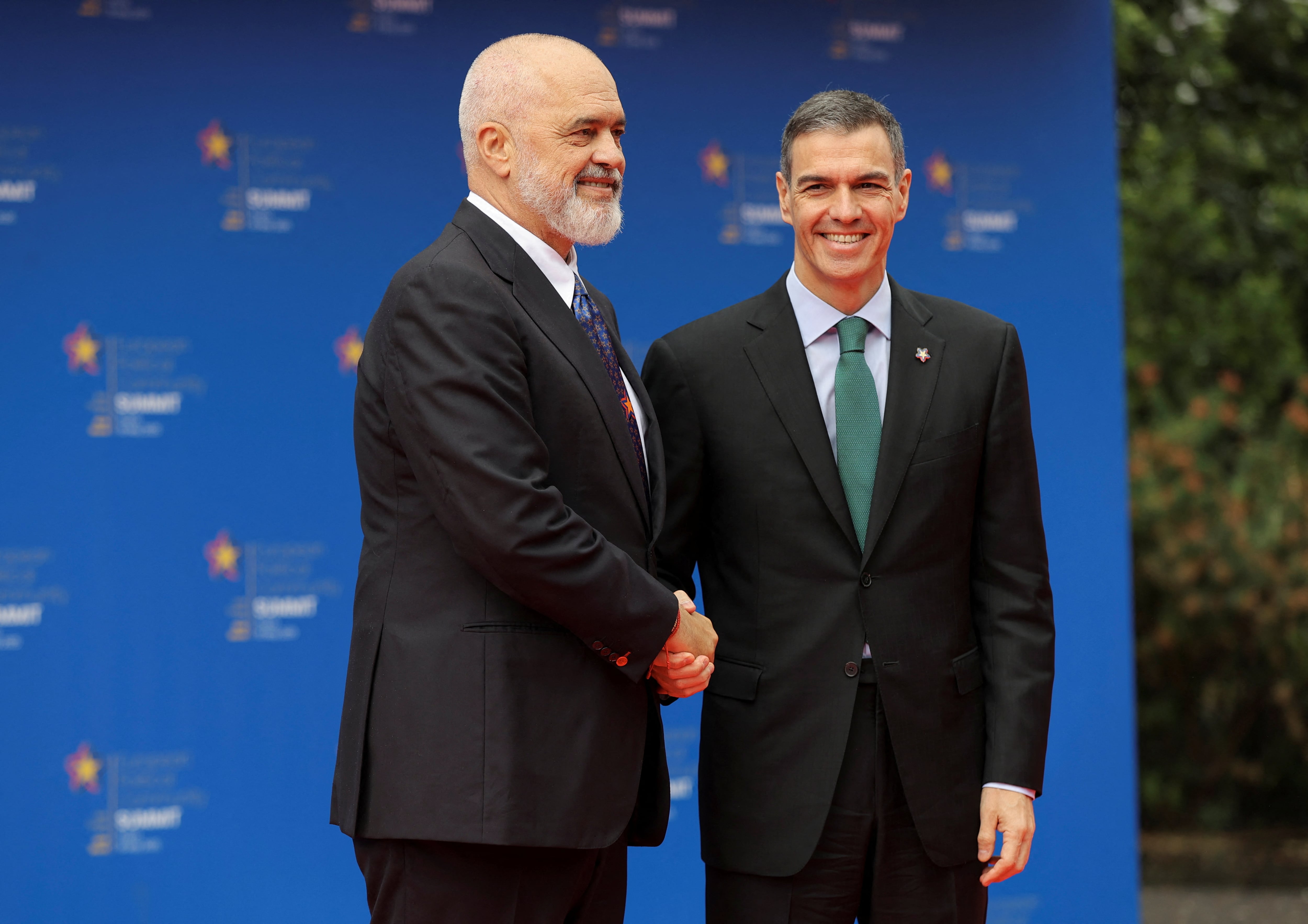 Rutte believes that Spain will reach 5% in defense and the government ensures that negotiation is starting | Spain