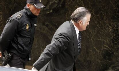 Luis Bárcenas llega a la Audiencia Nacional, en marzo de 2013.