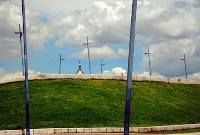 Premio del público. Esta fotografía se enmarca en el trabajo de esta artista que busca en su realidad cotidiana otras realidades que buscan la memoria y el reconocimiento con la carga impuesta de una cierta premeditación.