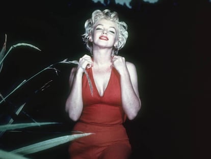 La actriz Marilyn Monroe, uno de los iconos más perdurables de la historia contemporánea, fotografiada en 1954.