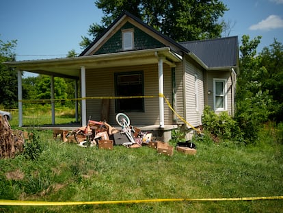 La casa de donde rescataron a niños en Hamden, Ohio