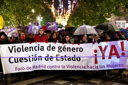Cabecera de la manifestación contra la violencia de género en Madrid.