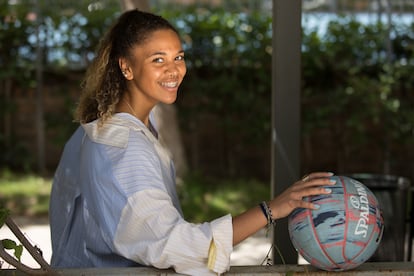 Zoé Idahosa, el baloncesto fue su refugio en los peores momentos.