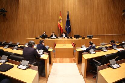 Reunión de la comisión de seguimiento del pacto antitransfuguismo, el 25 de marzo pasado, en el Congreso.