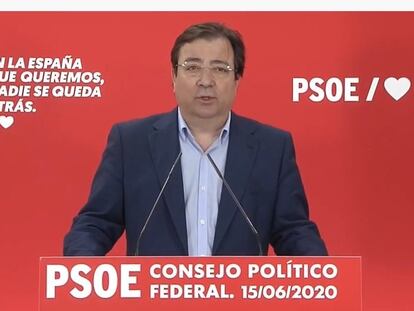 El presidente extremeño, Guillermo Fernández Vara, tras el Consejo Político Territorial del PSOE.