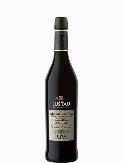 Bodegas Lustau selecciona desde hace décadas unos vinos excepcionales de artesanos independientes para embotellarlos tal cual de sus soleras originales. Lustau Almacenista Amontillado del Castillo es una selección de una solera de 38 botas con una vejez media de 19 años de Antonio Caballero y sobrinos en El Puerto de Santa María. Un vino poderoso, indomable y con infinitos matices. La personalidad del vino la marcan la solera, la crianza biológica de cuatro años, y la oxidativa durante 25. Con aromas de avellanas, madera ahumada y largo final. Precio: 23,35 euros.